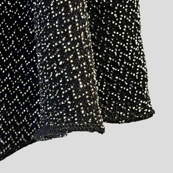 Traditional Women’s Metallic Black Blouse Size XL - Picture 5 of 12